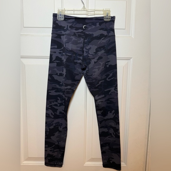 Zyia Active Black Camouflage Leggings-Size2 - Picture 3 of 8